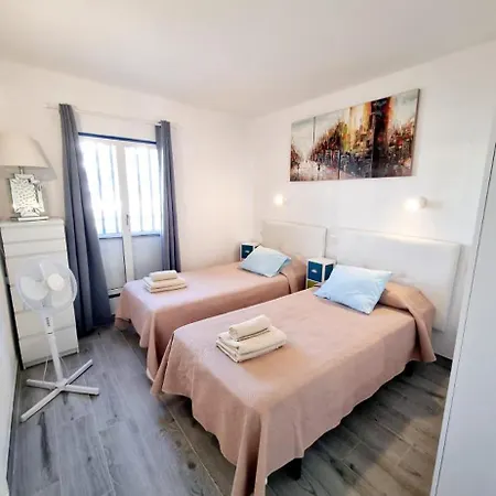 Silviana - One Bedroom With Communal Pool Apartment Tias