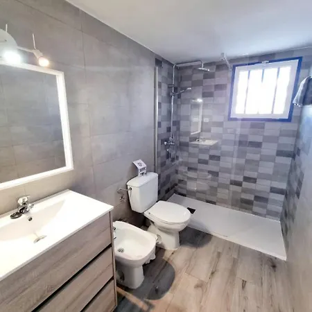 Apartment Silviana - One Bedroom With Communal Pool *
